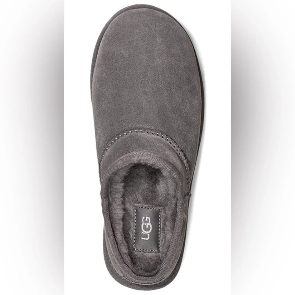 Like New! 'UGG' Grey Classic Suede Slippers everyday slide in Sz 7! Great color! - Picture 4 of 4